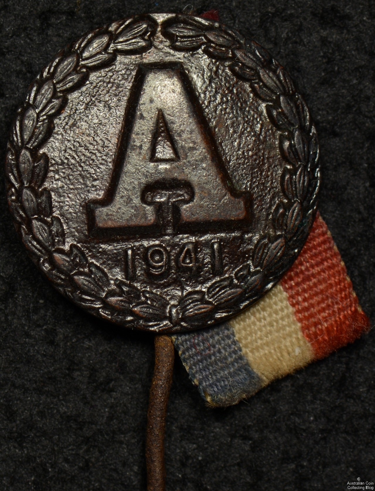 ANZAC 1941 Pin and Ribbon