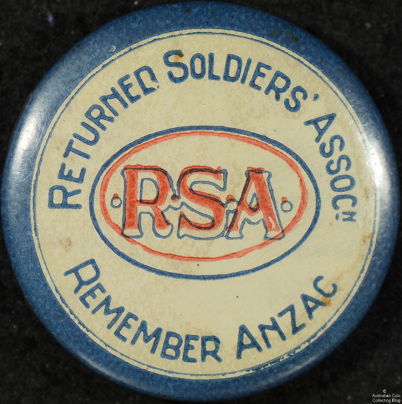 Returned Soldiers ASSOCn RSA Tin Badge